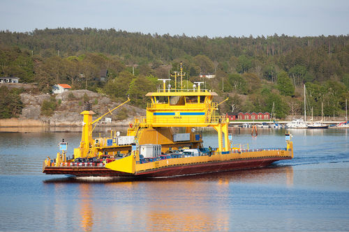 钢载车渡轮 - Venus - UKI Workboat