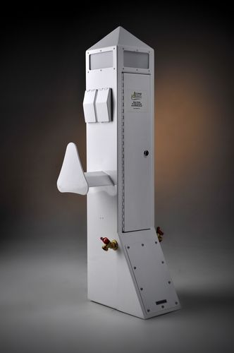 配电设备桩 - Power - Accmar Equipment Company - 供水 / 内置照明 / 浮桥