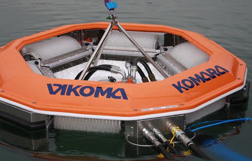 溢流口油撇取器 - Komara Maxi - Vikoma International - 刷式 / 盘式 / 传送带式吸油毡