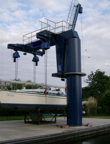 海港起重机 - SRC 420 - SCHILSTRA BOATLIFT SYSTEMS - 旋转吊杆式