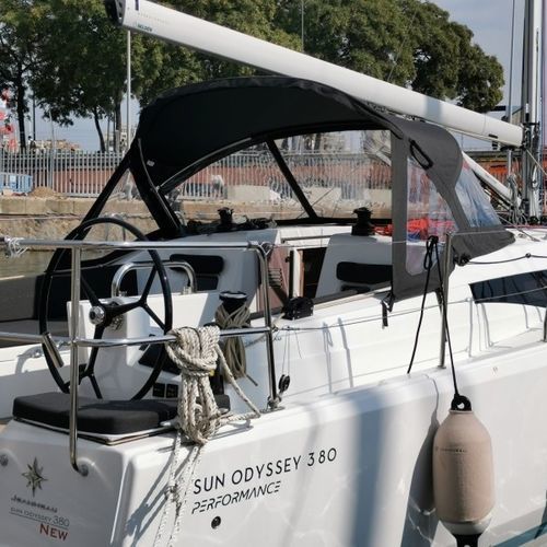 帆船敞篷顶篷 - Sun Odyssey 380 - Building Version - TTOP Nautic - 用于驾驶舱 / PVC / 丙烯塑料
