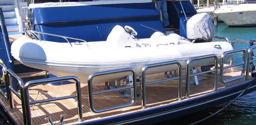 平台快艇底座 - Stainless - UMT MARINE LLC - 船用 / 用于游艇