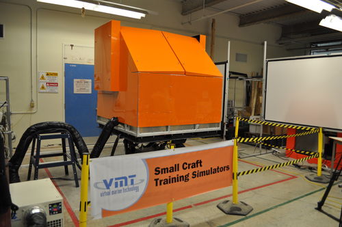 传动模拟器 - SurvivalQuest - Lifeboat Training - Virtual Marine Technology Inc. - 人员落水救生艇用