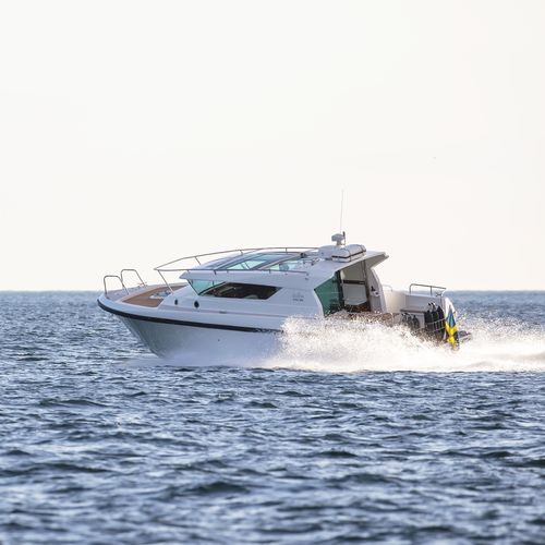 舷内快艇 - 34 sw - Delta POwerboats - 双引擎 / 硬顶 / 2舱