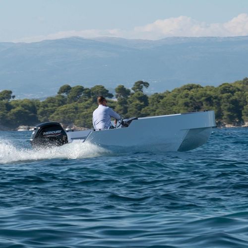 水力喷射游艇橡皮艇 - 15 - SCHAAF Yachtbau GmbH & Co. KG - Germany - 舷外 / 单引擎 / 中央控制台