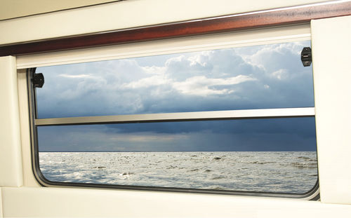 固定式窗户 - LIGHT LINE  - Gebo Marine Glazing B.V. - 用于游艇 / 玻璃