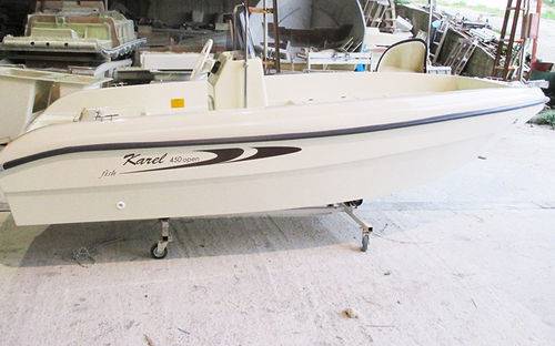 舷外敞开艇 - 450 CC - Karel Boats - 中央控制台 / 最多容纳 5 人 / 日光浴