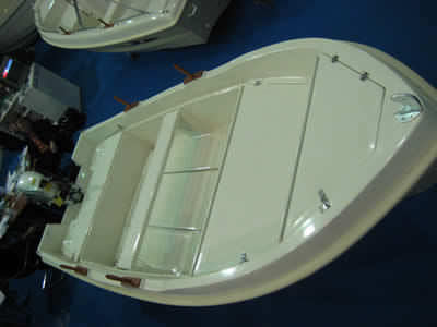 舷外敞舱船 - KAREL 400V & 430V - Karel Boats - 开放式 / 中央控制台 / 钓鱼运动