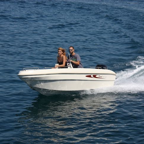 舷外敞开艇 - 400 - Karel Boats - 侧边控制台 / 最多容纳 4 人 / 日光浴