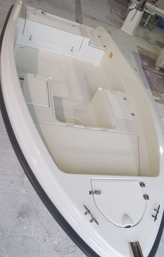 舷外敞舱船 - 450 Classic Fish - Karel Boats - 开放式 / 钓鱼运动 / 最多容纳 5 人