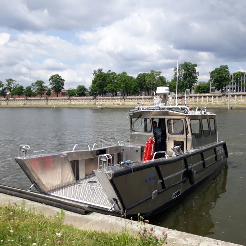 潜水支持船专业船 - CAT 950 WT - MS Boat - 服务船 / 双体船 / 舷外