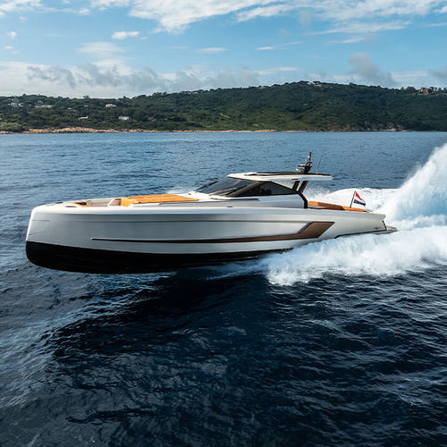 巡游机动游艇 - 60 - WIDER Yachts - 追击艇 / 开放式 / 硬顶