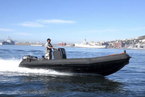 作业船专业船 - RHINO 670 - Rhino Marine Products (Pty) Ltd - 双体船 / 舷外 / HDPE