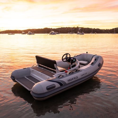 水力喷射充气艇 - EJET330 - HIGHFIELD BOATS - 半硬式 / 开放式 / 侧边控制台