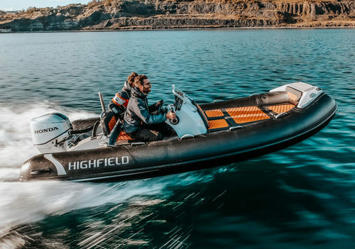 舷外充气艇 - SP 460 - HIGHFIELD BOATS - 半硬式 / 开放式 / 侧边控制台