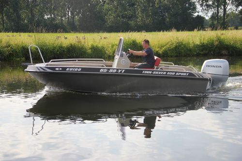 舷外敞开艇 - 550 Sport (DCI-Approved) - Tinn-Silver aluminium boats - 中央控制台 / 运动 / 铝制