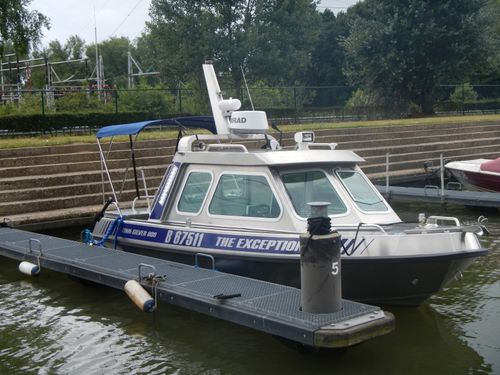 舷外敞开艇 - 600 Cabin - Tinn-Silver aluminium boats - 舷内 / 封闭式驾驶舱 / 铝制