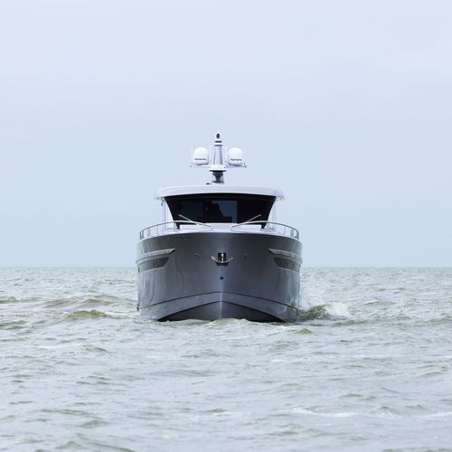 巡游机动游艇 - UNIQUE - Steeler Yachts - 舵手室 / IPS POD / 2舱