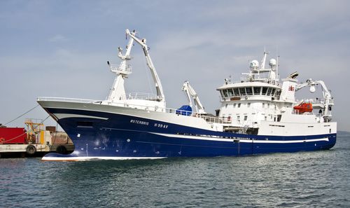拖网渔船专业渔船 - ØSTERBRIS - Cemre Shipyard - DNV-GL