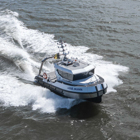 测量船专业船 - PORTER 110 - STORMER MARINE - 舷内 / 铝制