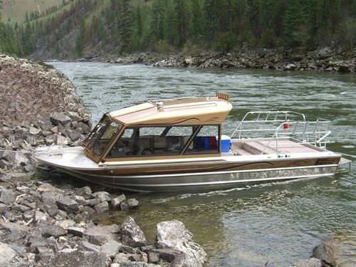 水力喷射休闲钓鱼船 - McMaster - Bentz Boats - 双引擎