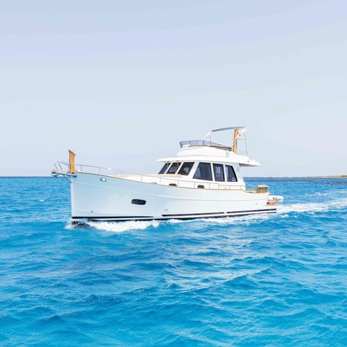 舷内快艇 - MENORQUÍN 42 FB - Sasga Yachts - 柴油 / 飞桥 / 2舱