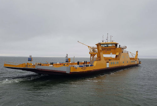 载车渡轮 - 100 ROAD - Baltic Workboats AS