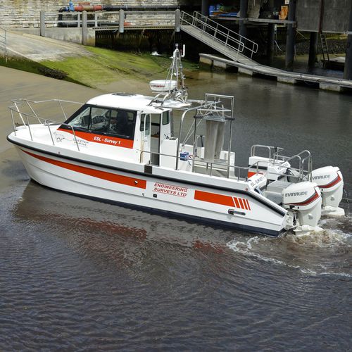 水文地理研究船专业船 - Survey 1 - Cheetah Marine - 双体船 / 舷外