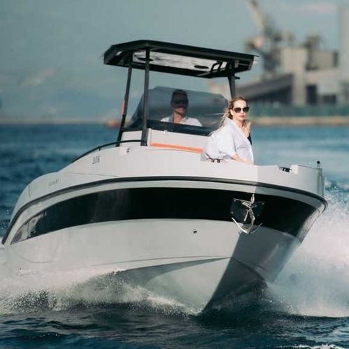 舷外舱房游艇 - NIREUS Ω53 ELEGANCE - LGK MARINE - 开放式 / 最多容纳 8 人 / 日光浴