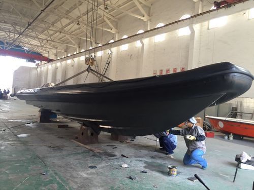 舷外充气艇 - RIB-1200 - Changzhou Youbang Boat Co., Ltd. - 三引擎 / 半硬式 / 开放式