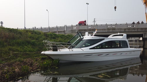 巡逻艇专业船 - YB-1056 - Changzhou Youbang Boat Co., Ltd. - 舷外 / 玻璃纤维