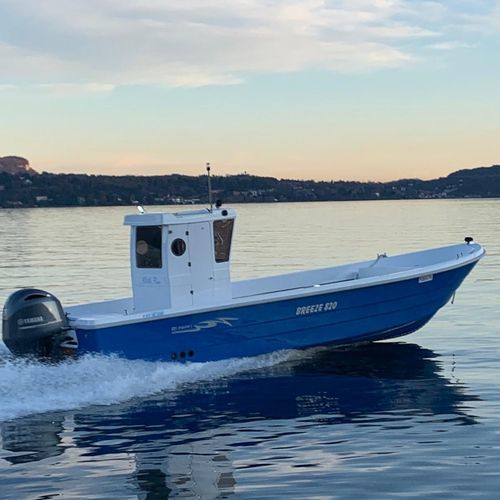 舷外敞开艇 - BREEZE 820 - SOCIETA' CONERO sas - 双引擎 / 舵手室 / 玻璃纤维