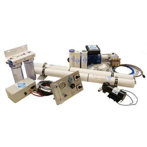 船用海水淡化机 - M series - AQUAbibe GmbH - 帆船 / 逆向渗透型 / 220-240V