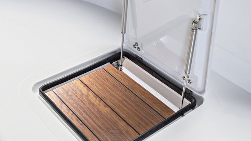 船用甲板舱口 - Stükerjürgen Composites + Wood GmbH & Co. KG - 长方形 / 正方形 / 开合式