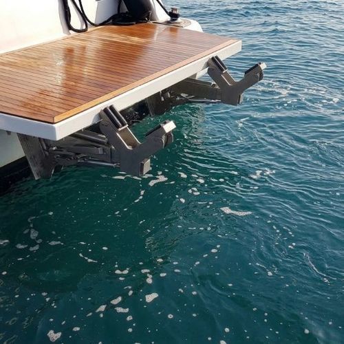 水上摩托车提升机 - Compass Rise - Compass Marine - 船载型 / 液压