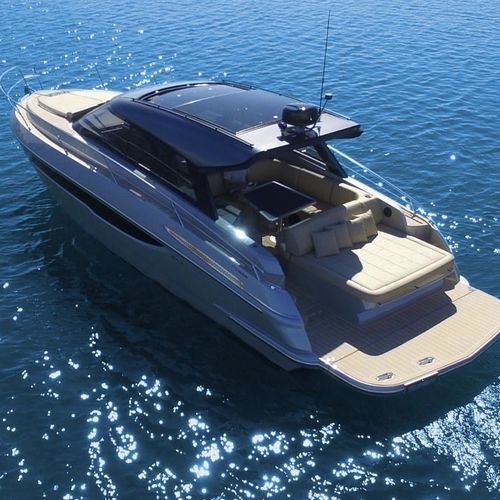 舷内快艇 - Power 36 - Focus Motor Yachts - 柴油 / 双引擎 / 硬顶