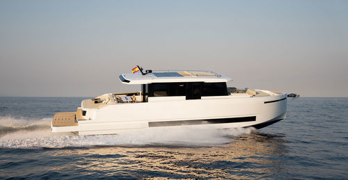 巡游机动游艇 - D60 - De Antonio Yachts - 快速 / 近海 / 硬顶
