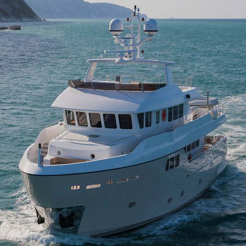 巡游机动游艇 - PERCHERON - Cantiere Delle Marche - 高台驾驶室