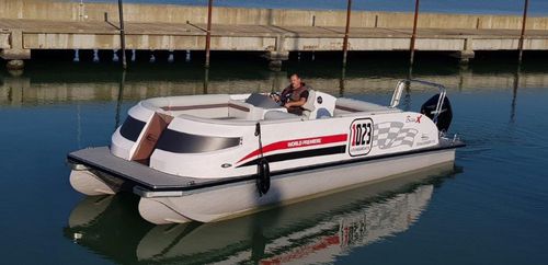 舷外浮桥船 - Starlounger 8.5 - Swiss-Boats AG - 电动 / 双引擎 / 开放式