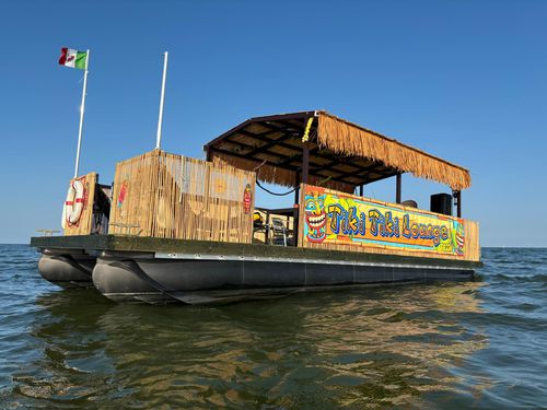 舷外浮桥船 - Tiki Tiki - Swiss-Boats AG - 电动 / 休闲 / 潜水