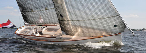Daysailer帆船 - Essence 33 - Yagt B.V. - 中央驾驶舱