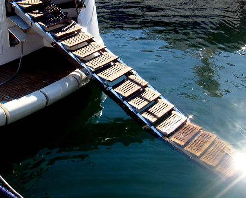 超级游艇舷梯 - APOLLON 4SL SPECIAL FOLDING - NV | SuperYacht Accessories - 收纳式 / 折叠 / 远程遥控