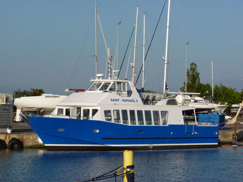 客船专业船 - SAINT-RAPHAEL 5  - MARTINEZ CONSTRUCTIONS NAVALES - 舷内 / 柴油 / 聚酯