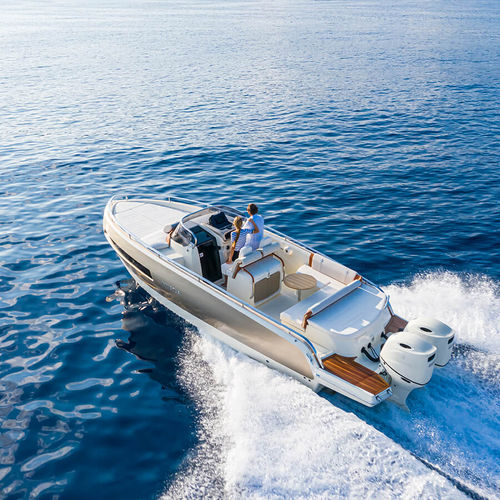 舷外舱房游艇 - GT280S - Invictus Yacht - 双引擎 / 开放式 / 运动