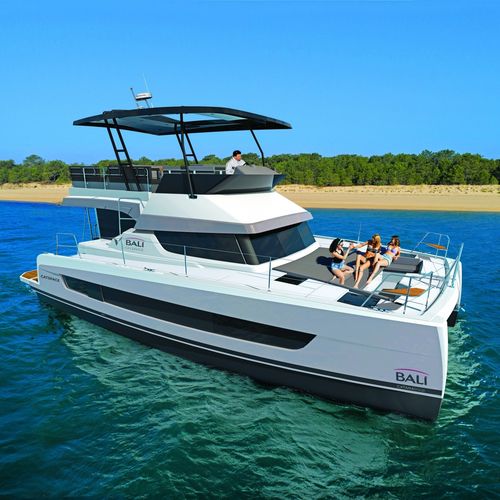双体快艇 - CATSPACE MY - BALI CATAMARANS  - 舷内 / 双引擎 / 飞桥