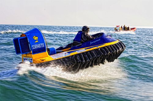 私人气垫船 - Marlin III - The British Hovercraft Company Ltd