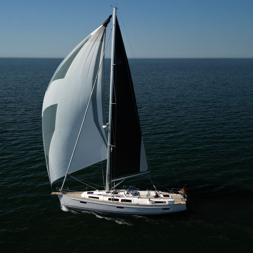 巡游帆船 - 47  - Saare Yachts OÜ - 2舱 / 中央驾驶舱 / 补助帆桁