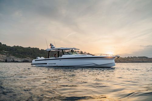 舷外快艇 - 38 Sun Top - Axopar Boats Oy - 双引擎 / 软顶 / 带驾驶室