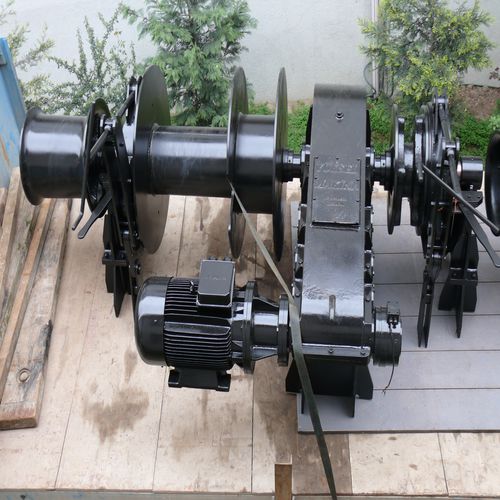 系泊绞车 - MW - YMV CRANE AND WINCH SYSTEMS - 船舶 / 液压驱动 / 电动机