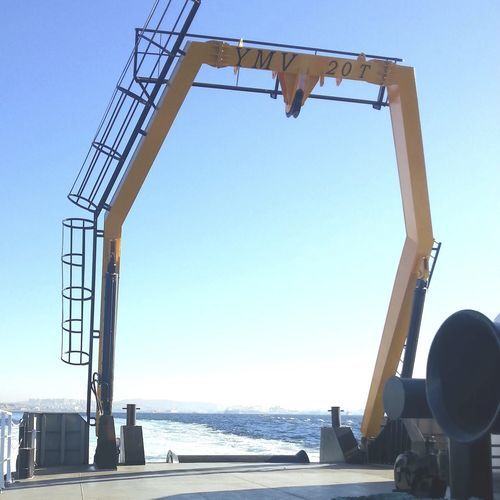 海洋学研究船用船用A型架 - LARS  - YMV CRANE AND WINCH SYSTEMS